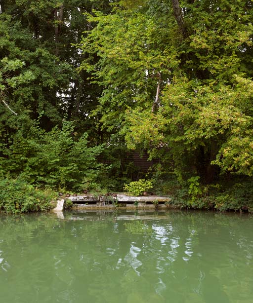 déversoir de superficie (canal de Bourgogne)
