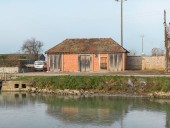 remise (canal de Bourgogne)