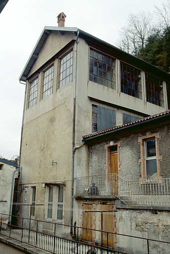 usine de taille de pierre pour la joaillerie et l'industrie dite diamanterie Henri Favre