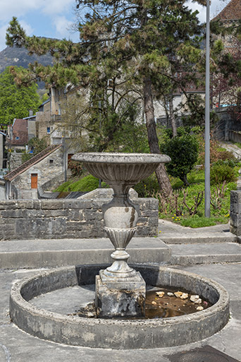 fontaine des Quatre Corps, puis d'Olivet