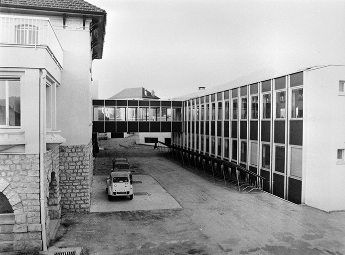 usine de quincaillerie, usine de lunetterie