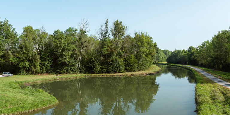 port de Sainte-Pallaye ; gare d'eau de la Croix Minet (canal du Nivernais)