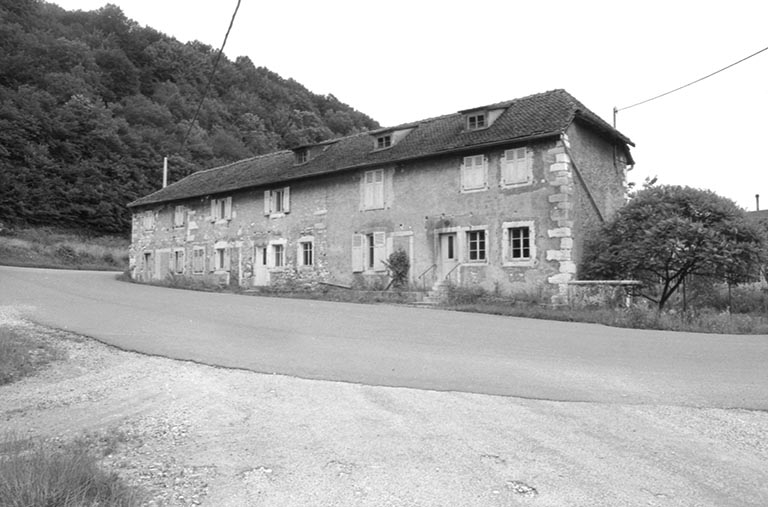 usine métallurgique dite forges de Bourguignon, actuellement usine de chaudronnerie et centrale hydroélectrique