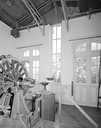 instrument de mesure de la pression atmosphérique (baromètre Tonnelot à échelle compensée)