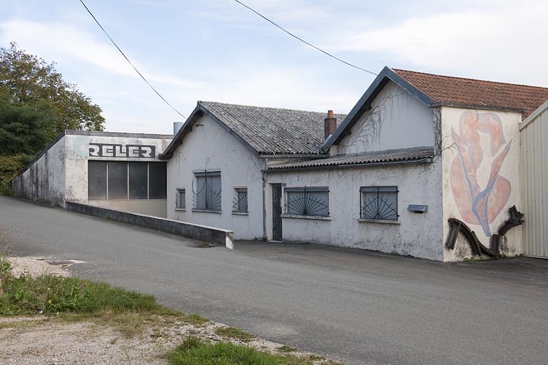 usine de matériel agricole Herren et Cie, puis usine de mécanique de précision Crelier