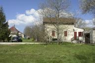 maison de garde-barrière (paysages du canal de Bourgogne)