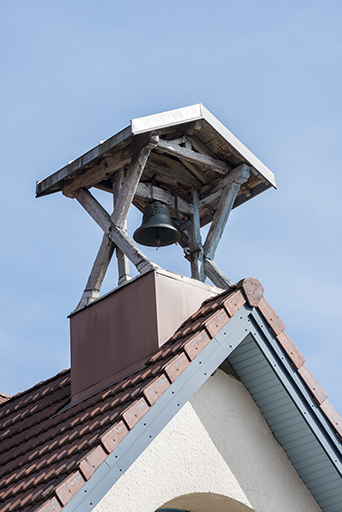distillerie Junod, puis Hémard et Pernod Fils Réunis, actuellement immeuble de bureaux, de service et commerces