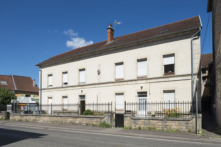 immeuble à logements 13 rue Armand-Paulmard