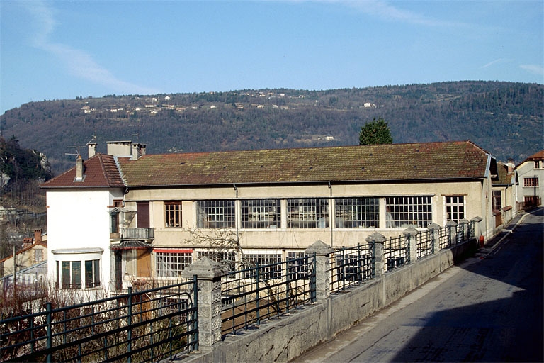usine de taille de pierre pour la joaillerie et l'industrie dite diamanterie Le Diamant