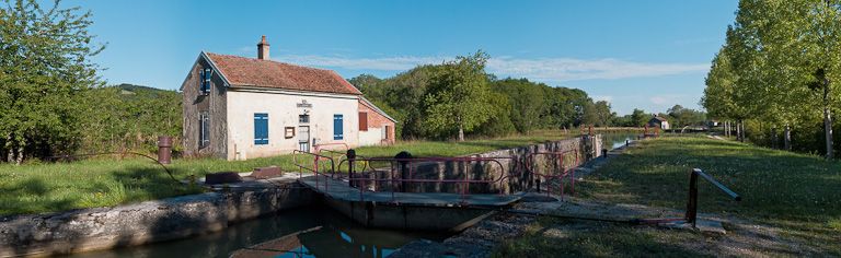site de l'écluse 36 du versant Yonne, dite de Chassey 6ème (canal de Bourgogne)