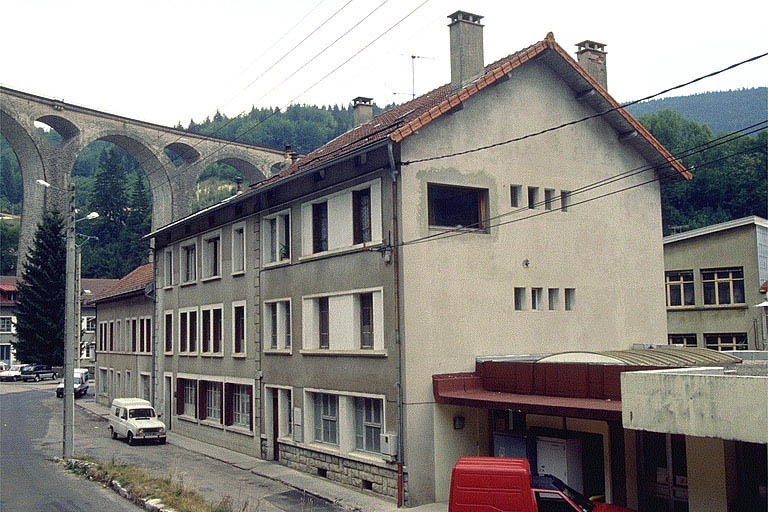 usine de petite métallurgie, usine de lunetterie Louis Colin