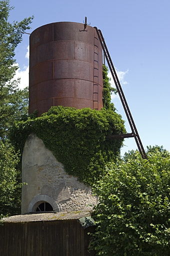ensemble du génie civil (les ouvrages ferroviaires situés sur la commune de Faverney)