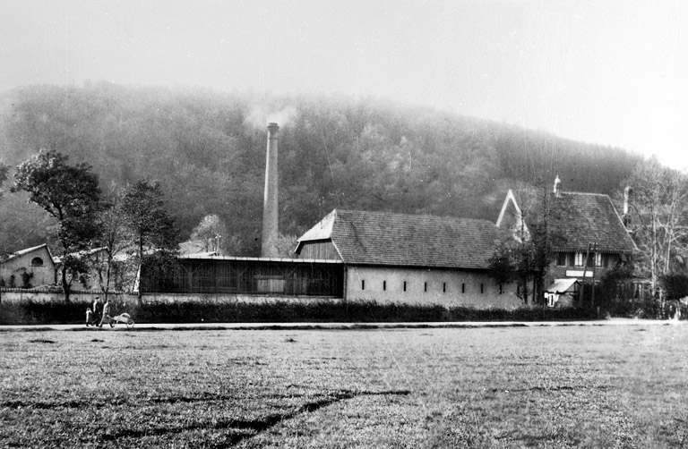 tissage et filature de coton Zeller Frères et Cie, puis Ets Zeller frères, puis usine d'articles en caoutchouc et de pièces détachées en matière plastique Transac