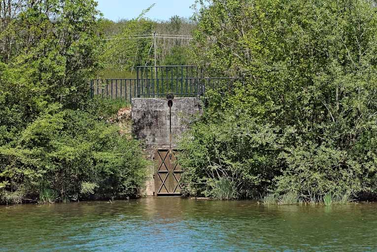 aqueduc dit du Canal (la Seille canalisée)