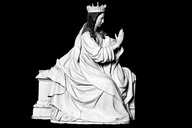 groupe sculpté : le Couronnement de la Vierge