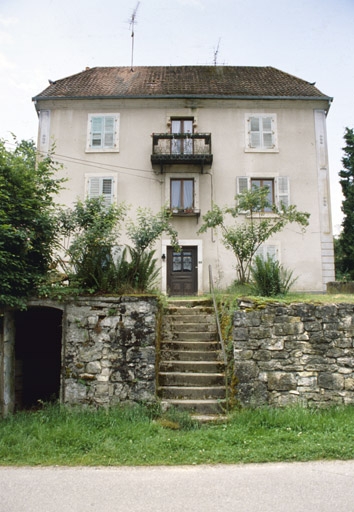 usine de bonneterie Hantz-Nass, puis usine de confection Comatex, actuellement maison