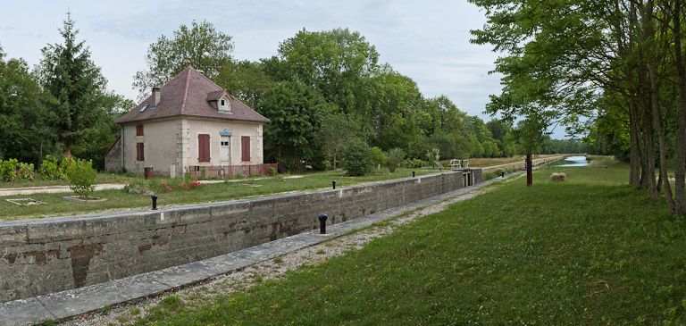 site de l'écluse 41 du versant Saône, dite du Potet (canal de Bourgogne)