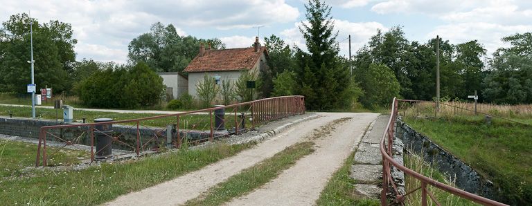 site de l'écluse 81 du versant Yonne, dite de Rapille (canal de Bourgogne)