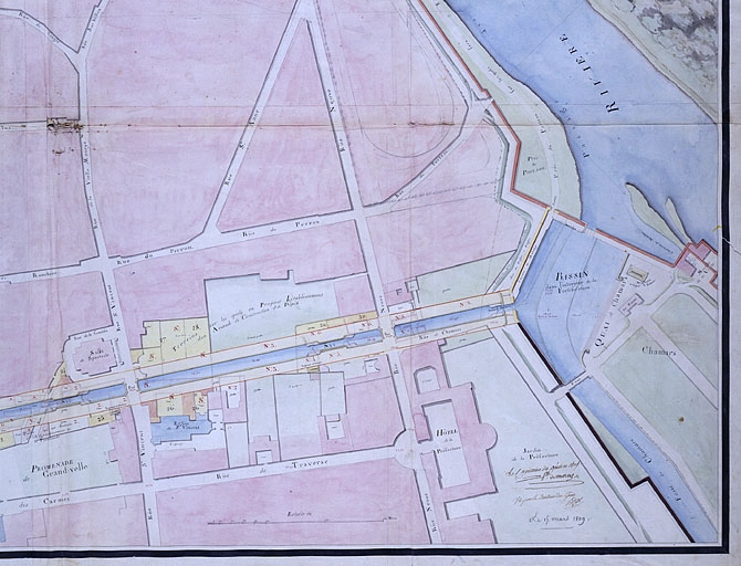 ensemble du génie civil : ouvrages liés au flottage des bois et à la navigation dans la traversée de Besançon (canal du Rhône au Rhin)