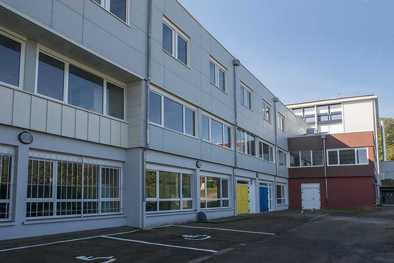 collège agricole, puis lycée professionnel agricole, lycée d'enseignement général, technique et agricole (LEGTA), actuellement établissement public local d'enseignement et de formation professionnelle agricole (eplefpa) Munier
