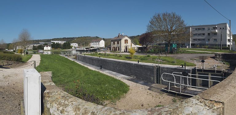 site de l'écluse 50 du versant Saône, dite de Plombières (canal de Bourgogne)