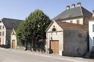 demeure, puis distillerie Ougier, actuellement logement