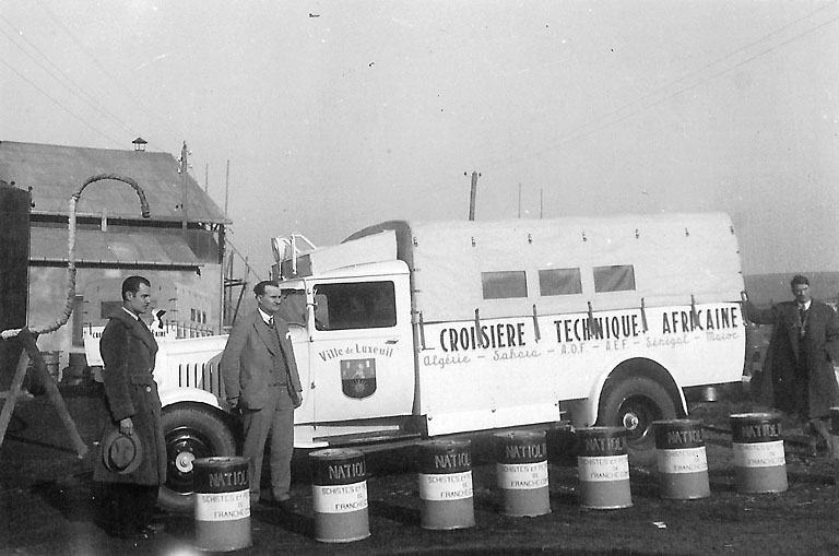 usine de fabrication et distillation des goudrons de la Société des Schistes et Pétroles de Franche-Comté