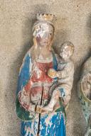 statue : Vierge à l'enfant