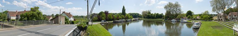 port de Génelard (canal du Centre)