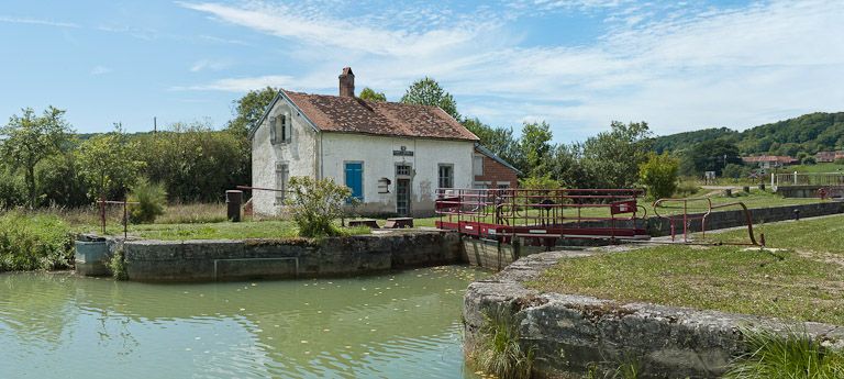 site de l'écluse 31 du versant Yonne, dite de Chassey 1ère (canal de Bourgogne)