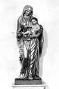 2 statues : saint Joseph et Vierge à l'Enfant