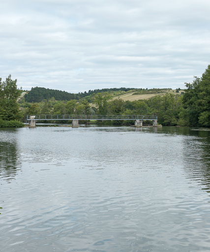 barrage à clapets ; pertuis d'Augy (canal du Nivernais)