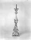 1er ensemble de 4 chandeliers d'autel