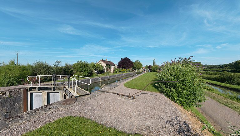 site de l'écluse 09 du versant Saône, dite du Fourneau (canal de Bourgogne)