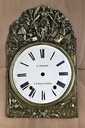 cadran et couronnement d'horloge