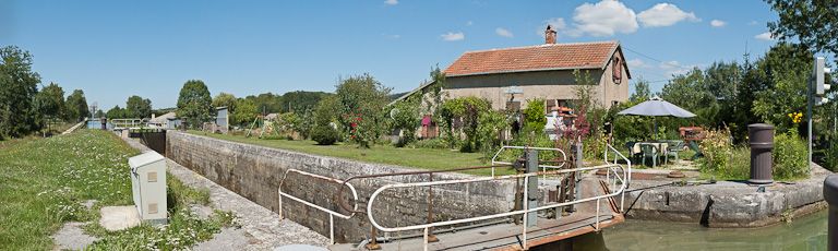site de l'écluse 06 du versant Yonne, dite de Thoisy (canal de Bourgogne)