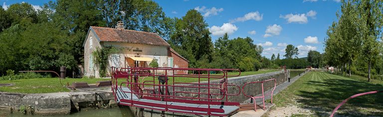site de l'écluse 25 du versant Yonne, dite de Marigny 8ème (canal de Bourgogne)