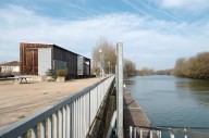 établissement portuaire ; capitainerie du port de Louhans (la Seille canalisée)