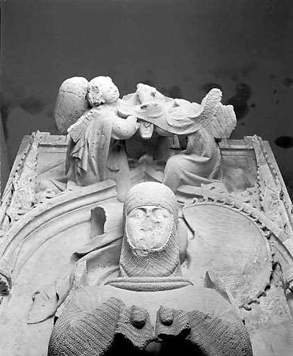 tombeau de Renaud de Bourgogne