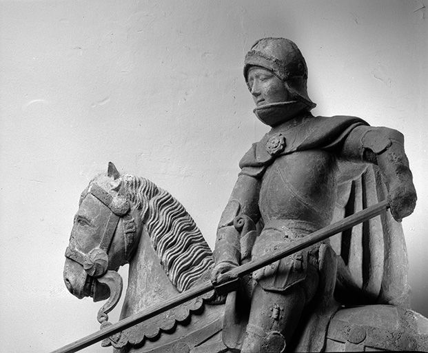 statue : saint Georges
