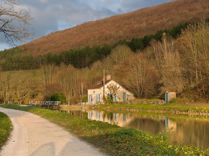 site de l'écluse 31 du versant Saône, dite de Barbirey (canal de Bourgogne)
