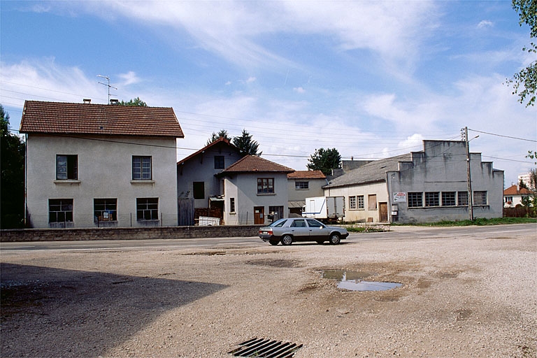 usine de meubles
