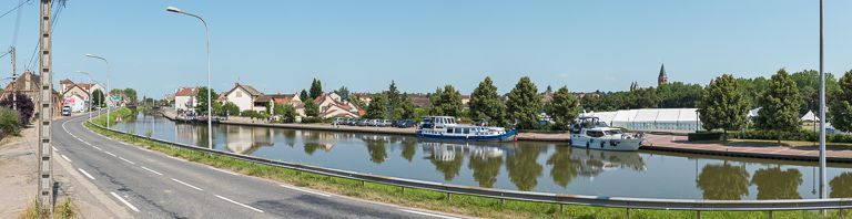 port de Paray (canal du Centre)