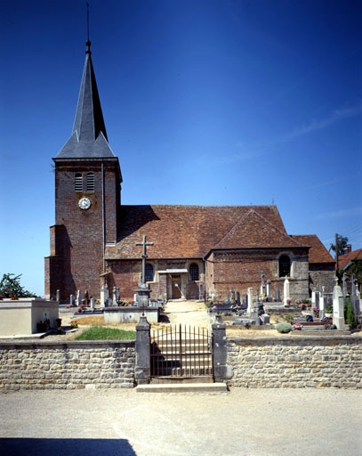 église paroissiale Saint Pierre-ès-Liens