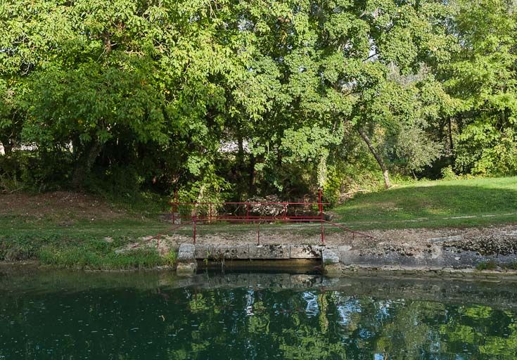 rigole d'alimentation de Cheney (canal de Bourgogne)
