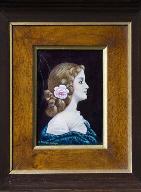 tableau émaillé : Femme au châle bleu