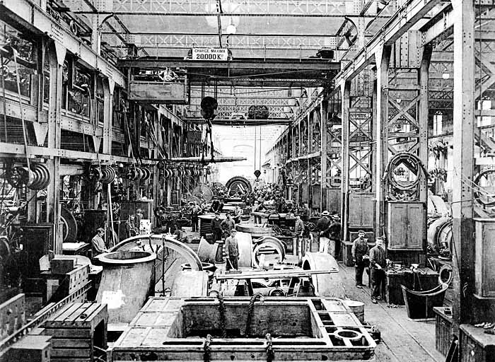 usine de construction mécanique et électrique de la Société alsacienne de Constructions mécaniques (SACM), puis Alsthom, puis Alsthom-Atlantique, puis GEC-Alsthom, actuellement Alstom