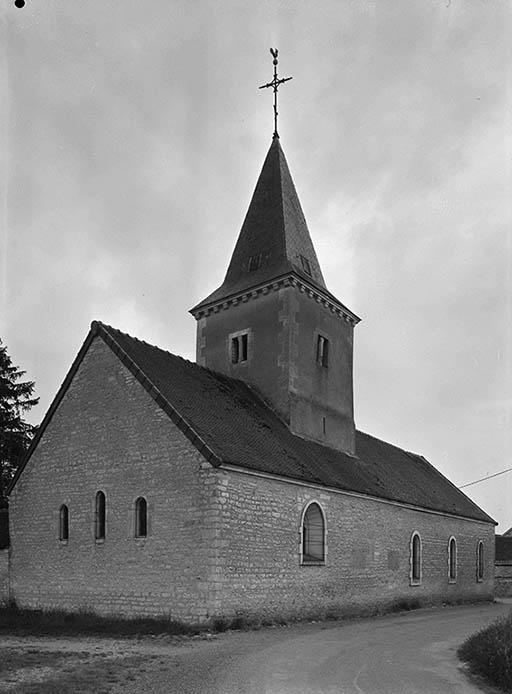 église paroissiale Saint-Pierre-ès-Liens