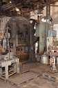 machine à forger libre et à découper par cisaille (presse à forger)