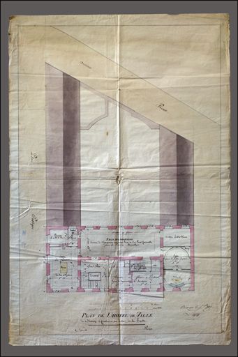 hôtel de ville, groupe scolaire, école professionnelle, tribunal, musée